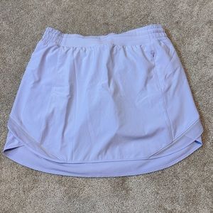 Lululemon Hotty Hot HR Skirt Size 10 Pastel Blue PSLB